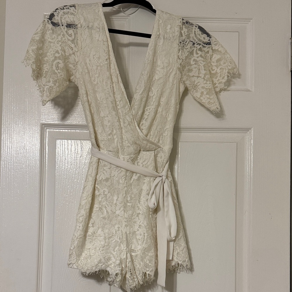 Blue Rain Lace Detail Garment in Cream